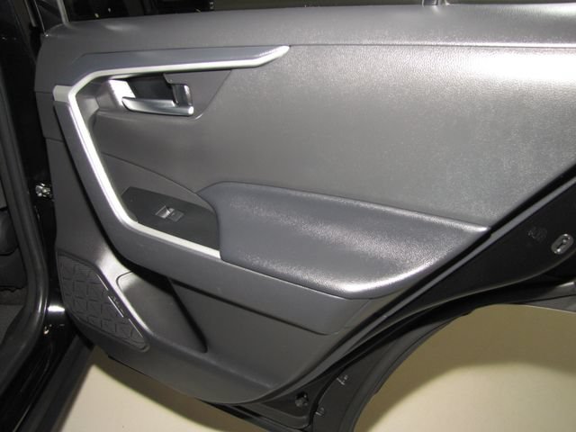 Used 2025 Toyota RAV4 XLE w/ Weather Package AWD/4WD image 19