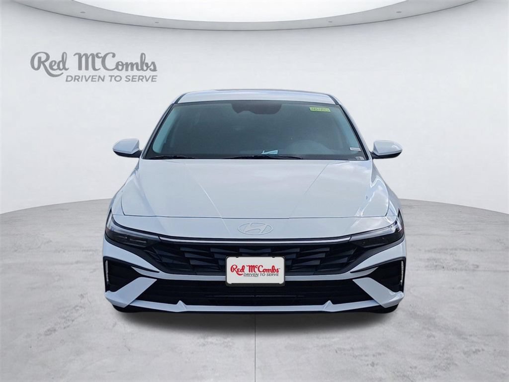 New 2026 Hyundai Elantra SE FWD image 8