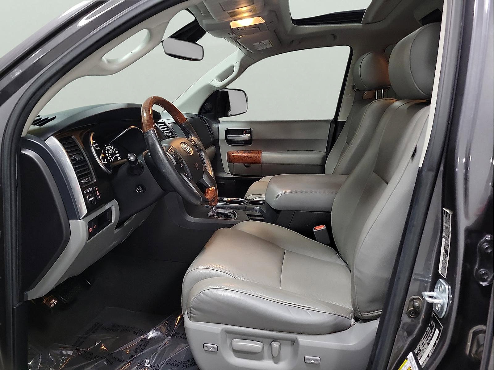 Certified 2021 Toyota Sequoia Platinum image 12