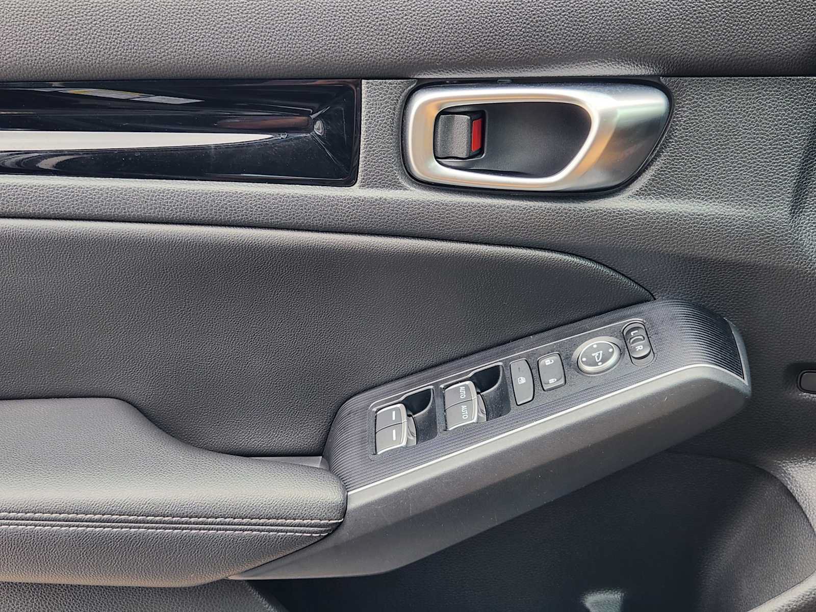 Certified 2023 Honda Civic Touring image 22