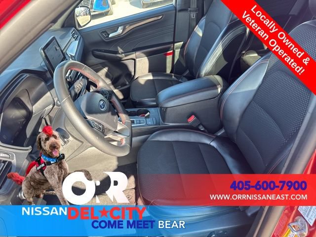 Used 2025 Ford Escape ST-Line AWD/4WD image 14