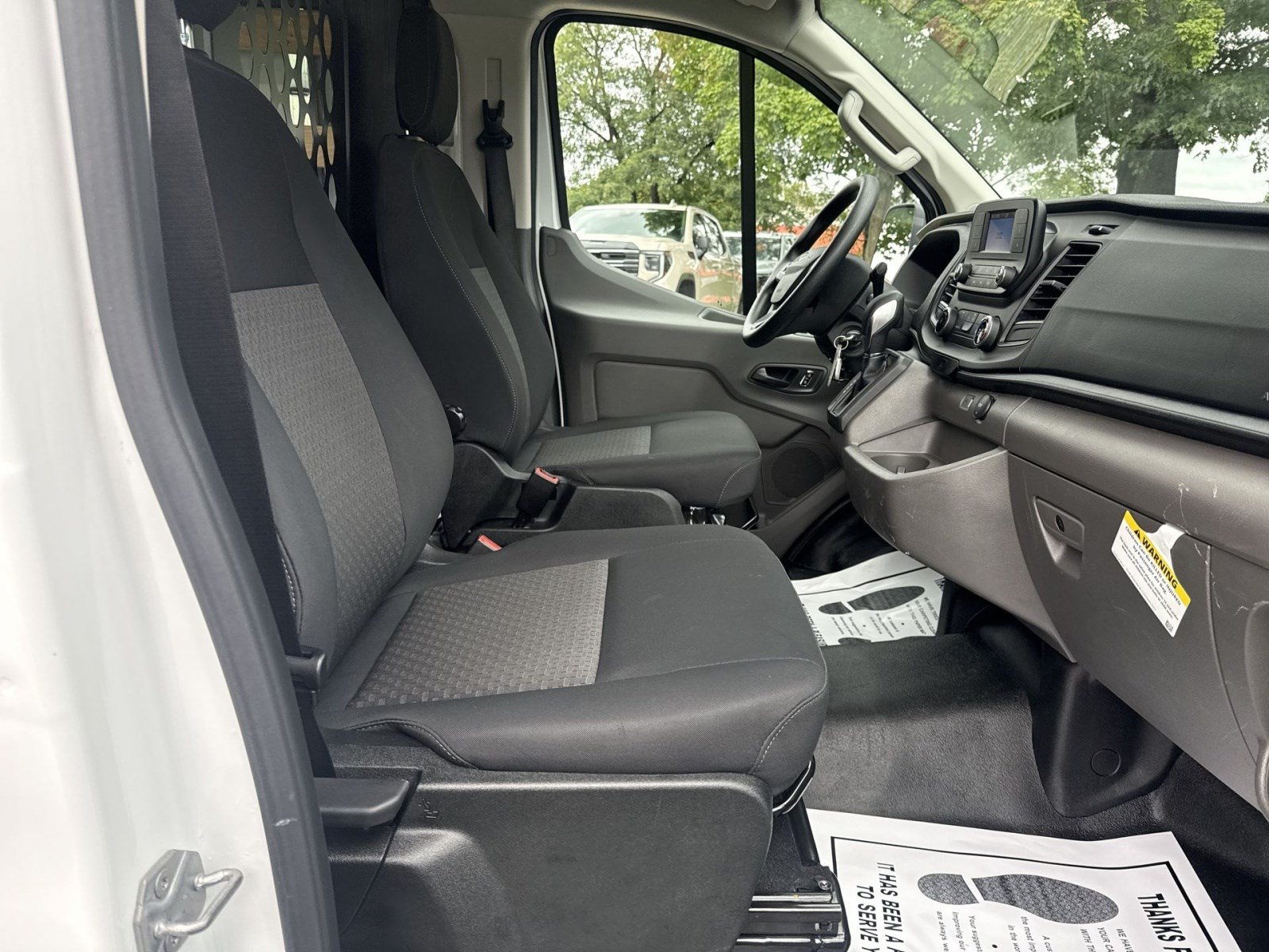 Used 2025 Ford Transit 250 Low Roof w/ Exterior Upgrade Package RWD image 23