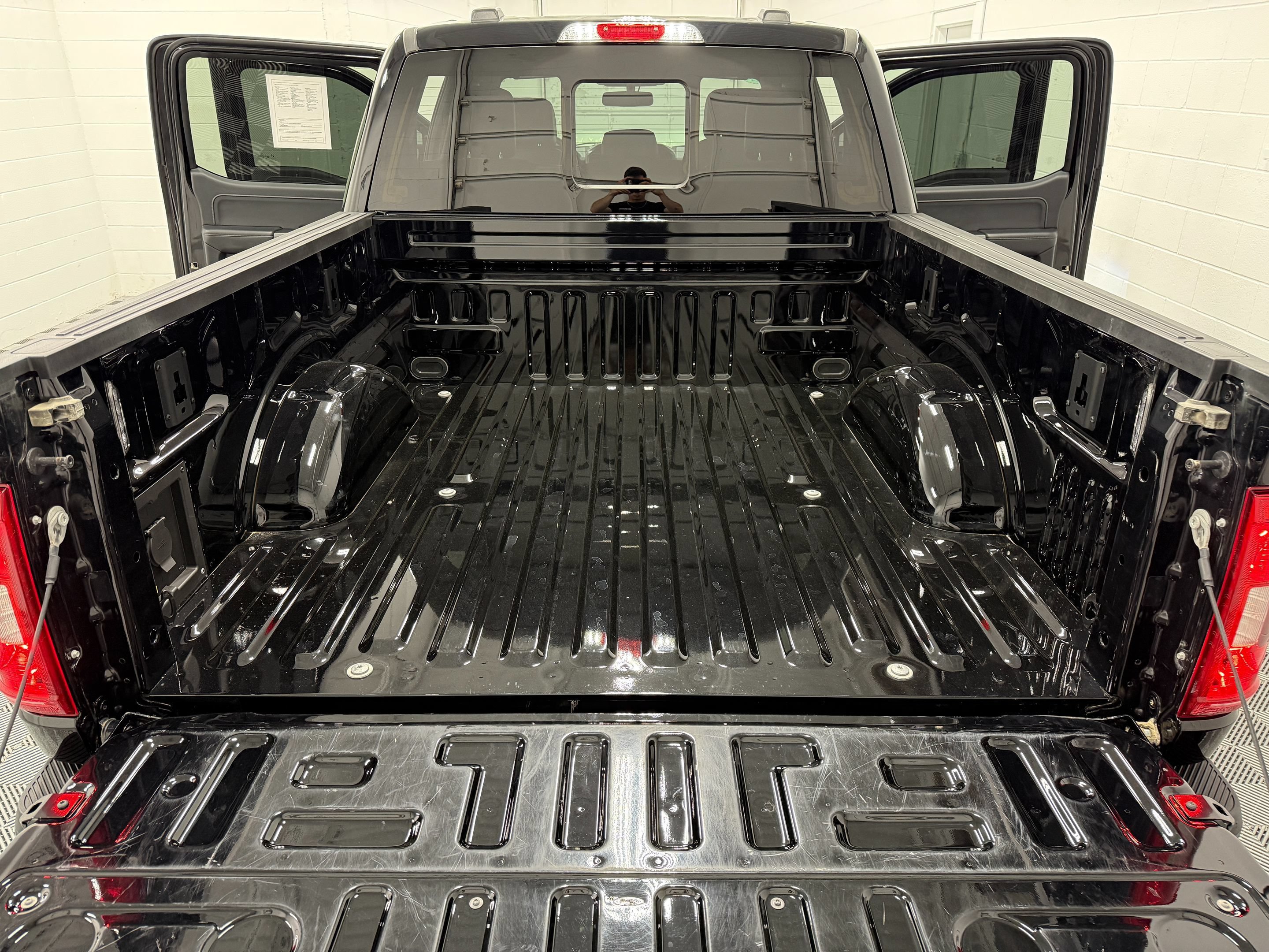 Used 2023 Ford F150 XLT w/ Equipment Group 302A High AWD/4WD image 29