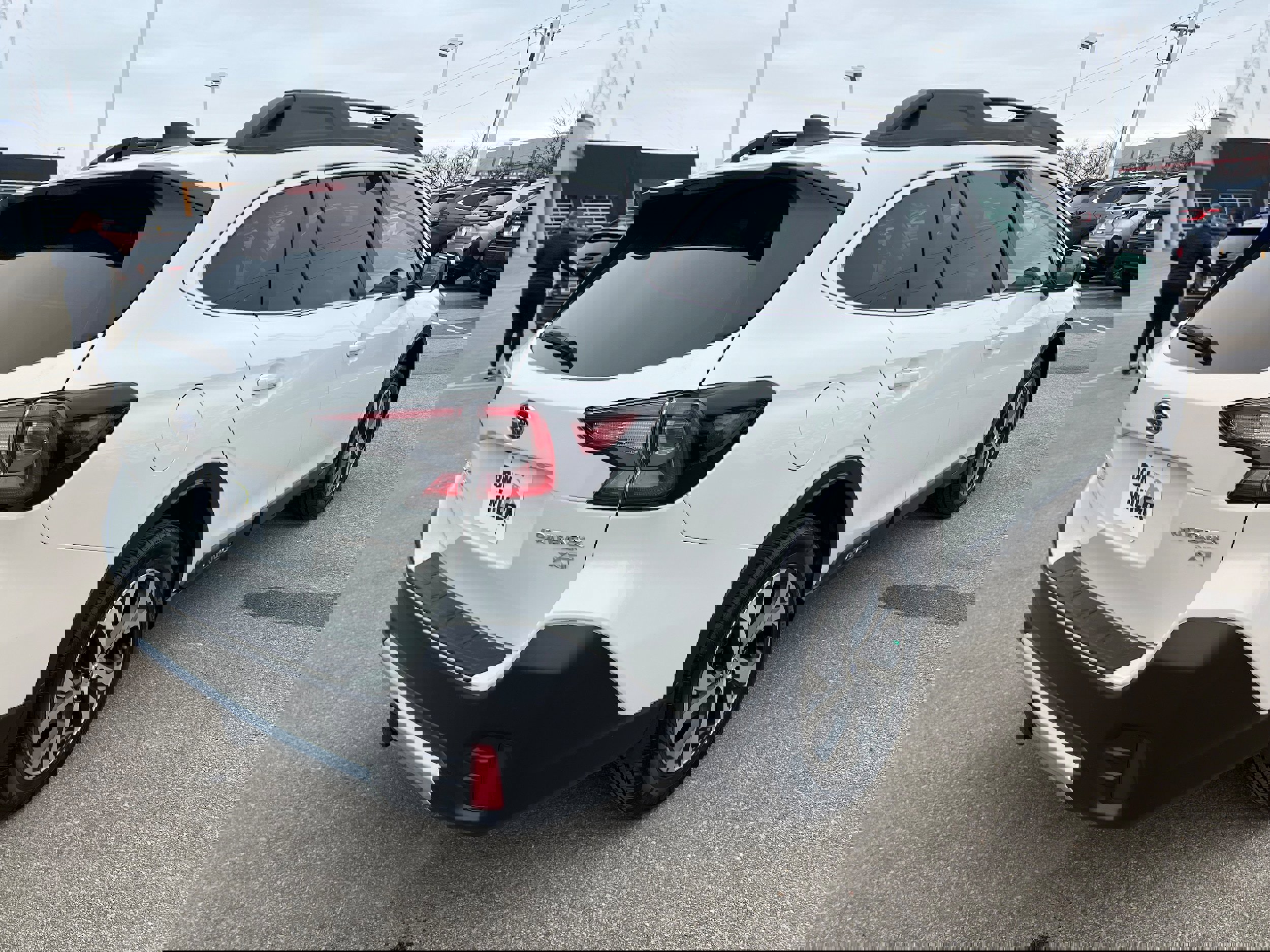 Used 2021 Subaru Outback Limited XT w/ Popular Package #2 image 7