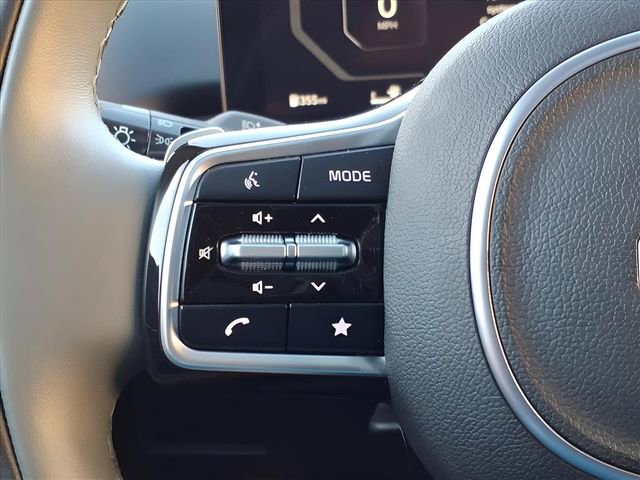 Used 2024 Kia Sorento SX Prestige w/ Sage Leather Package image 32