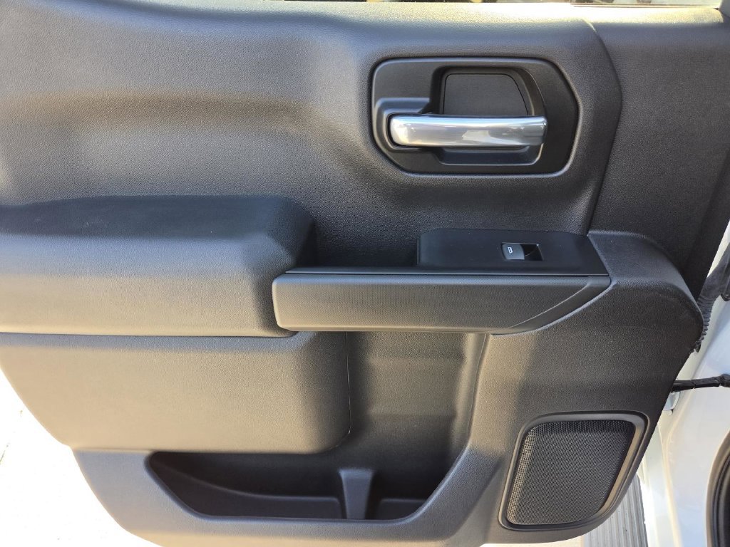 Used 2019 Chevrolet Silverado 1500 LT w/ Texas Edition RWD image 12