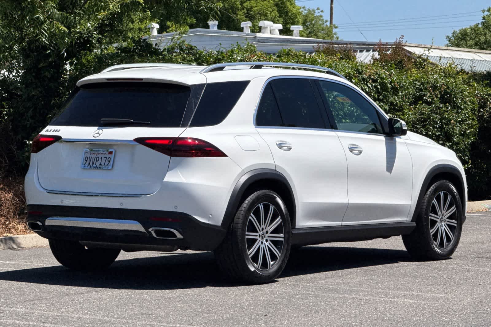 Certified 2026 Mercedes-Benz GLE 350 4MATIC image 3