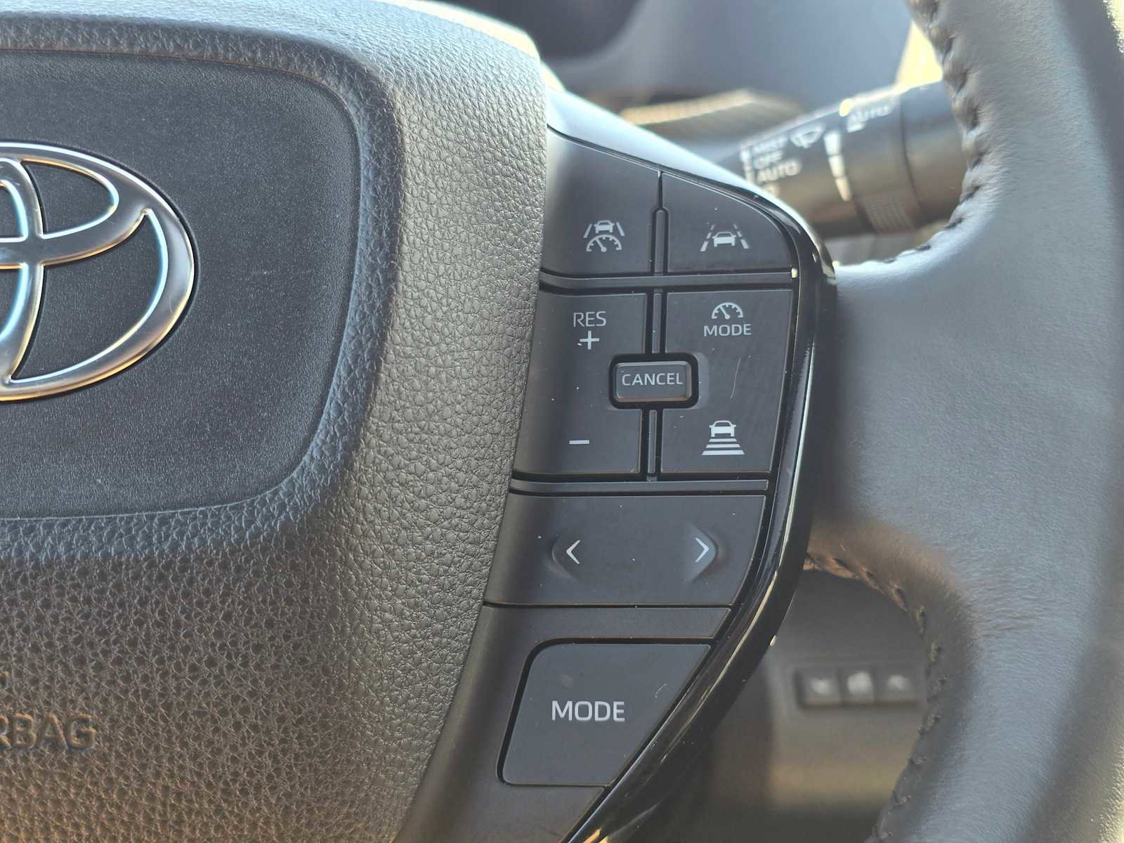 Used 2023 Toyota bZ4X XLE w/ Weather Package image 27