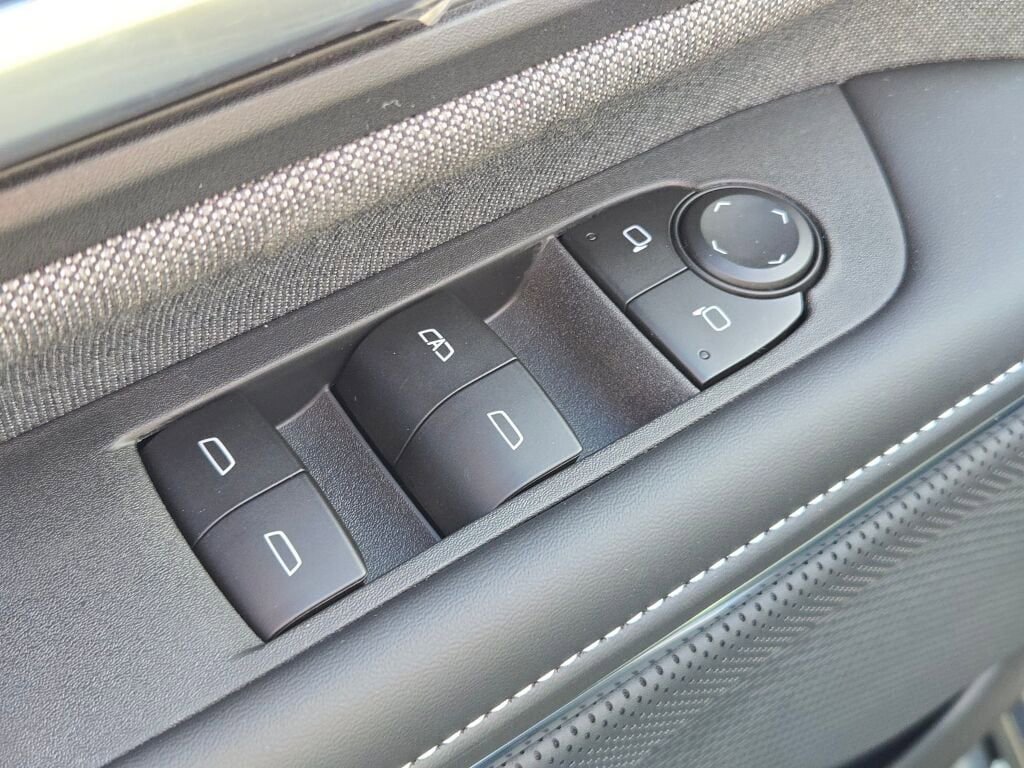 New 2026 GMC Sierra EV Elevation image 22