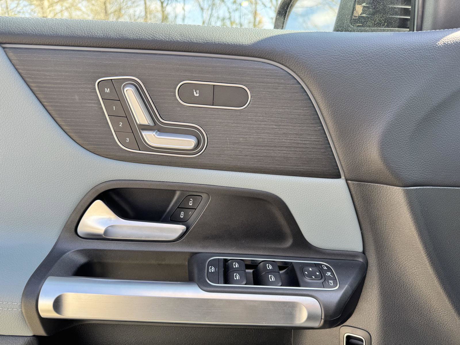 Certified 2026 Mercedes-Benz GLB 250 image 6