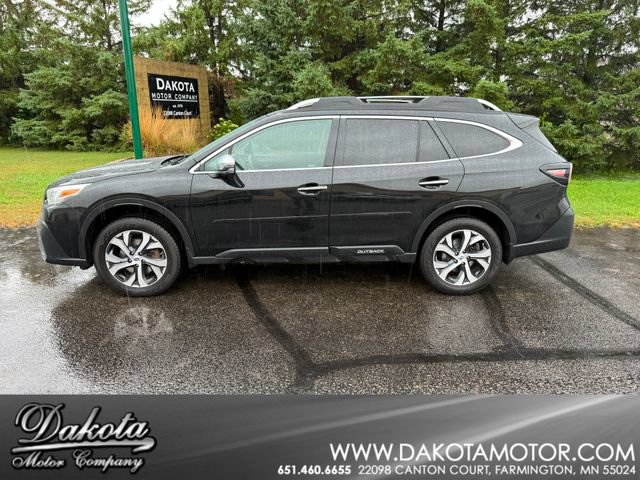Used 2022 Subaru Outback Touring AWD/4WD image 1