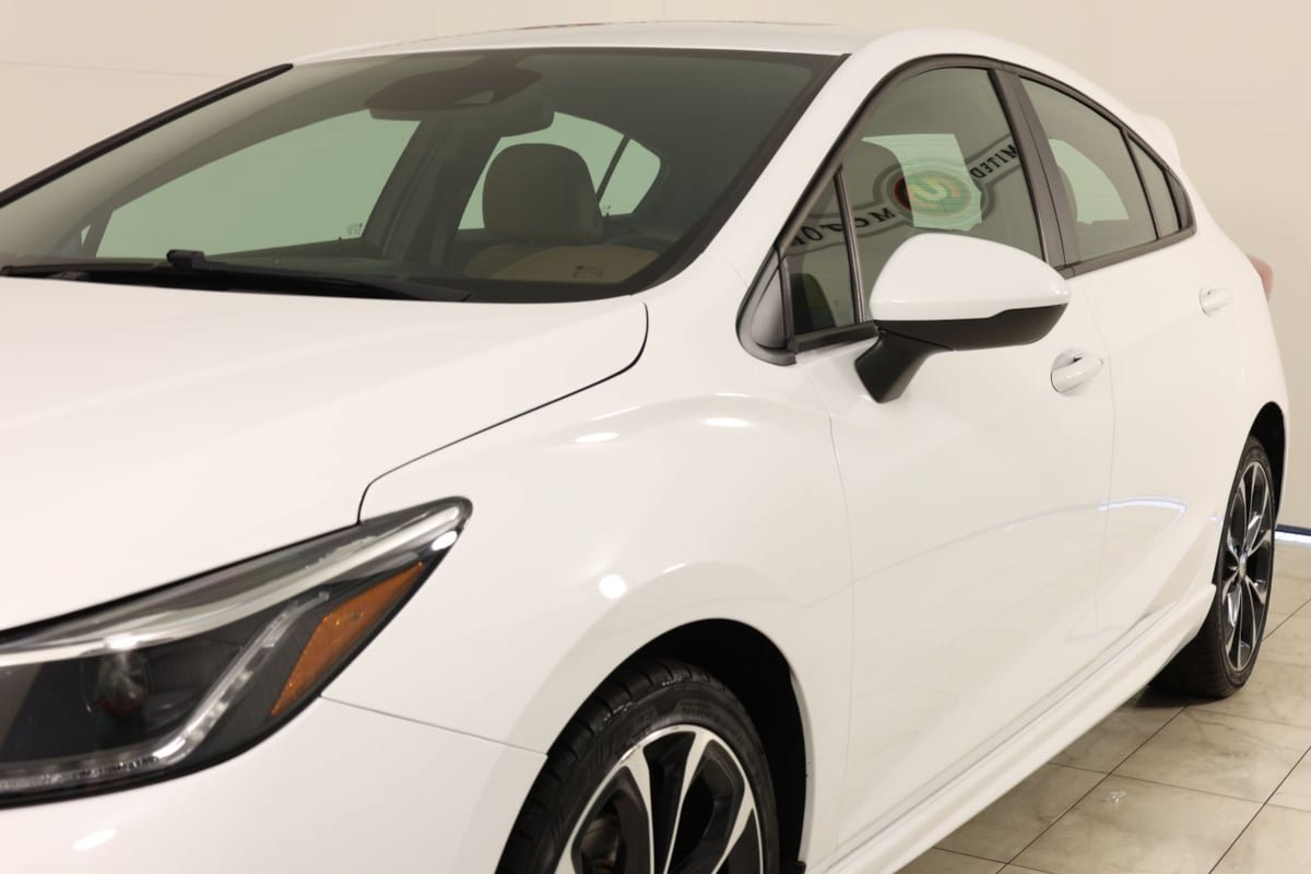 Used 2019 Chevrolet Cruze Premier w/ Sun And Sound Package FWD image 47