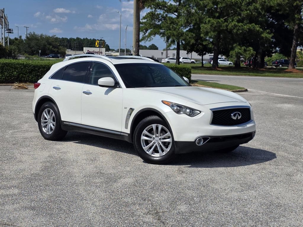 Used 2017 INFINITI QX70 AWD w/ Premium Package