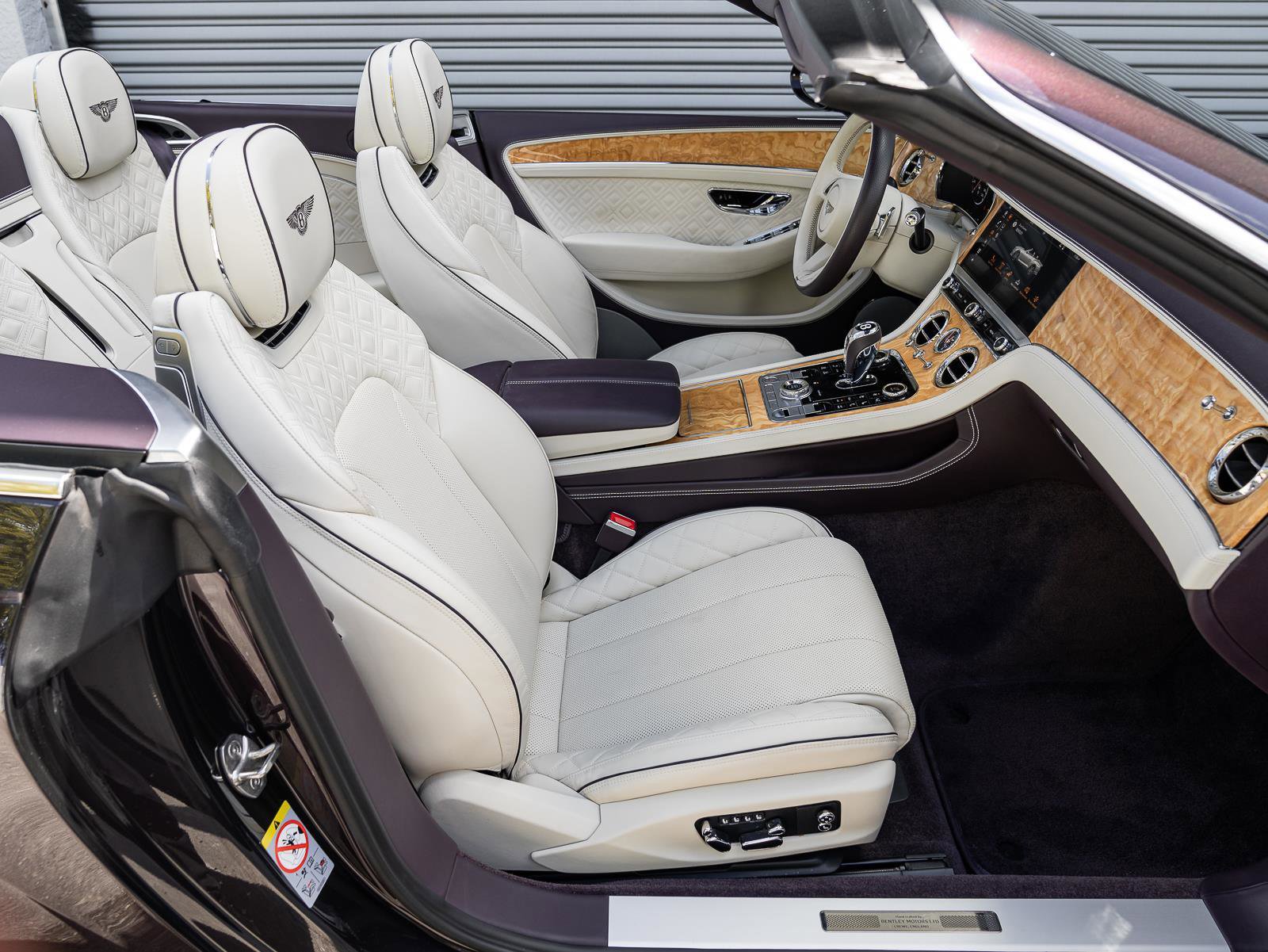 Used 2022 Bentley Continental GT Mulliner AWD/4WD image 32