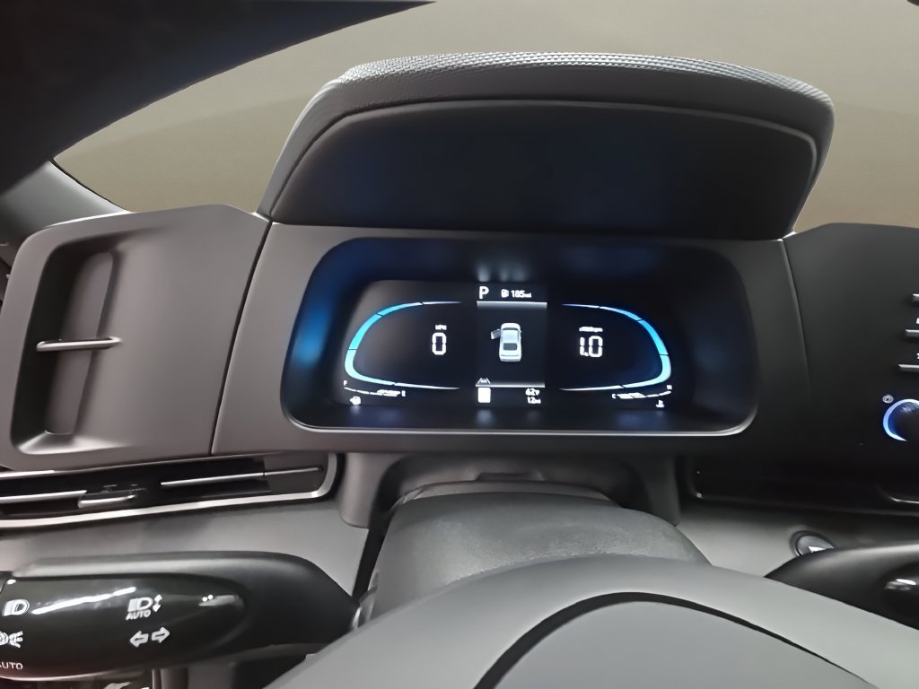 New 2026 Hyundai Elantra SEL Sport FWD image 37