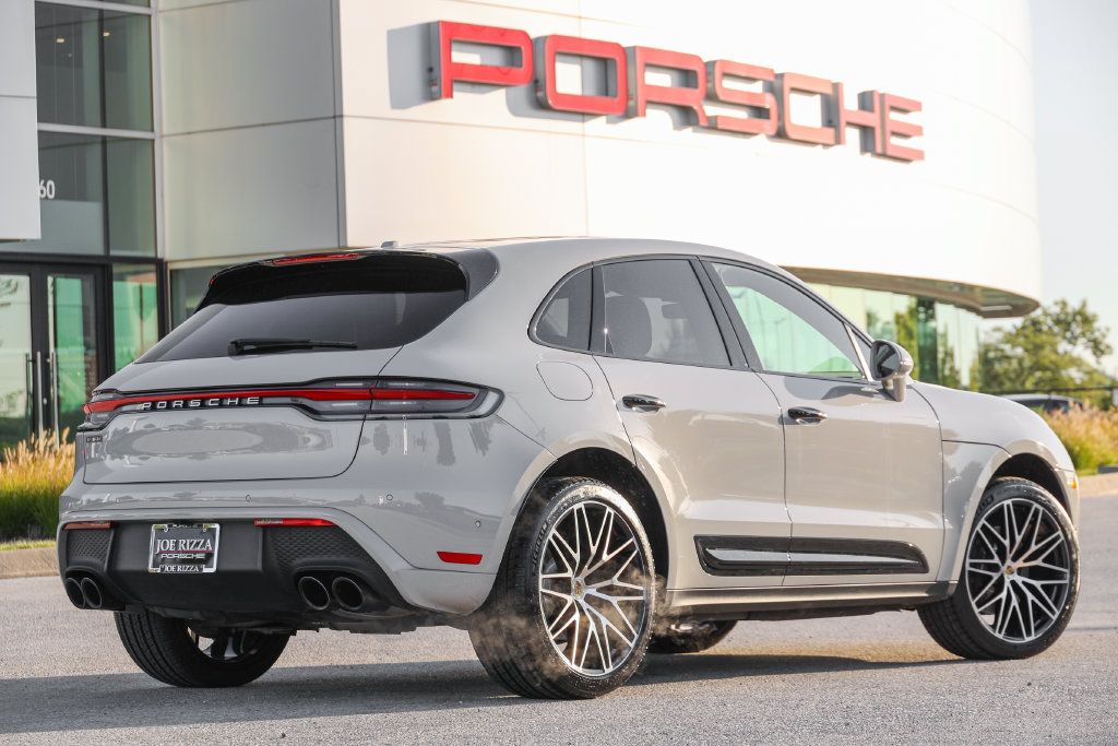 Certified 2023 Porsche Macan Turbo AWD/4WD image 14