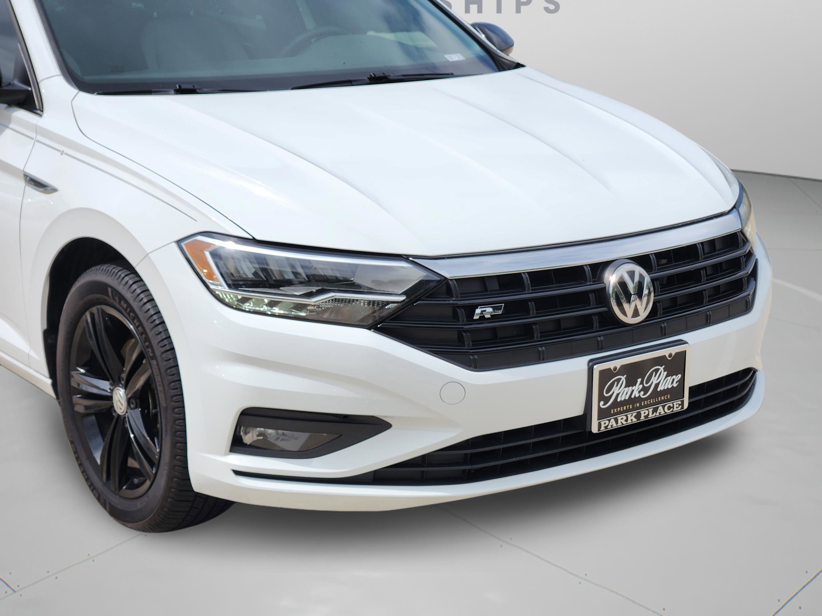 Used 2019 Volkswagen Jetta R-Line FWD image 33