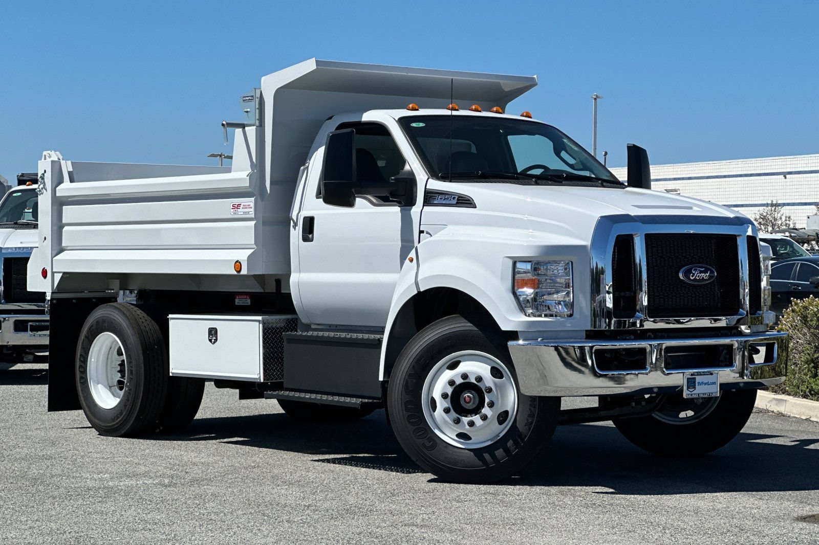 New 2025 Ford F650 2WD Regular Cab Super Duty image 2