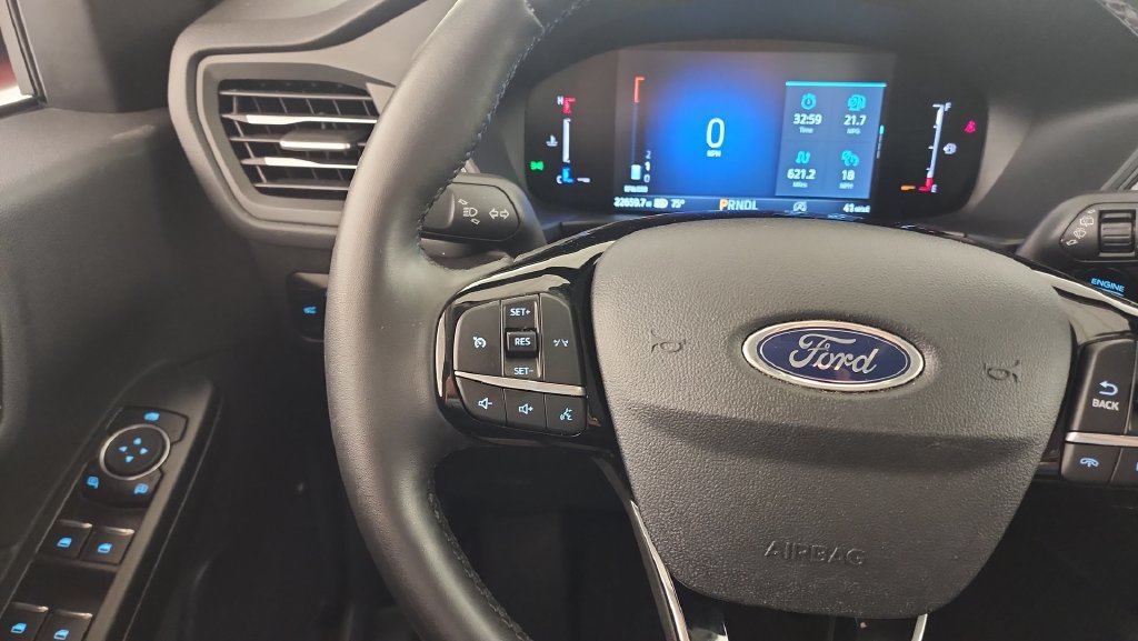 Used 2024 Ford Escape Active AWD/4WD image 17