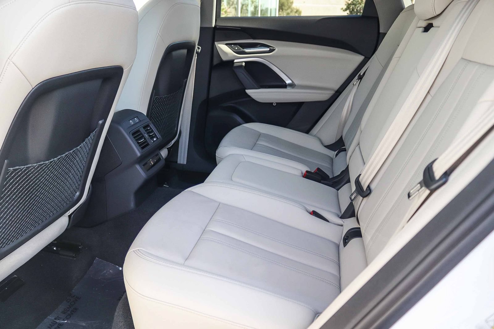 Certified 2025 Audi Q5 Premium w/ Convenience Package AWD/4WD image 19