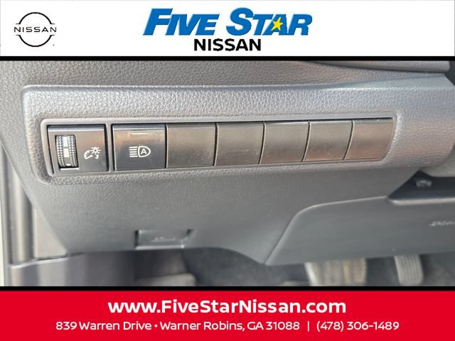 Used 2024 Toyota Corolla LE w/ LE Convenience Package FWD image 28