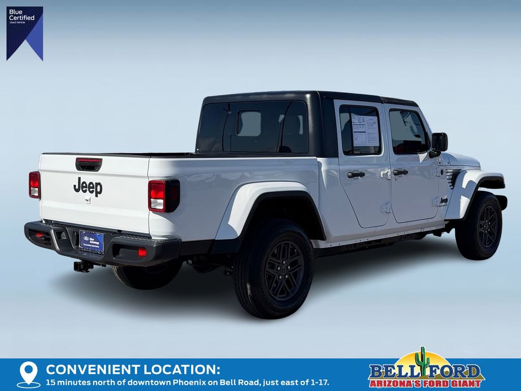Used 2024 Jeep Gladiator Sport image 3