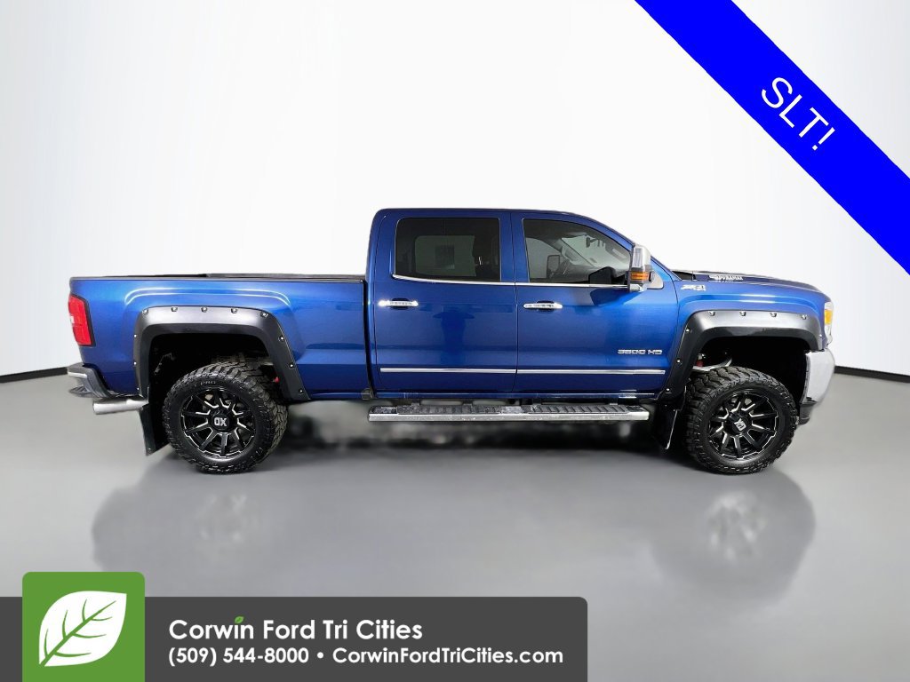 Used 2018 GMC Sierra 3500 SLT w/ Suspension Package, Off-Road AWD/4WD image 17