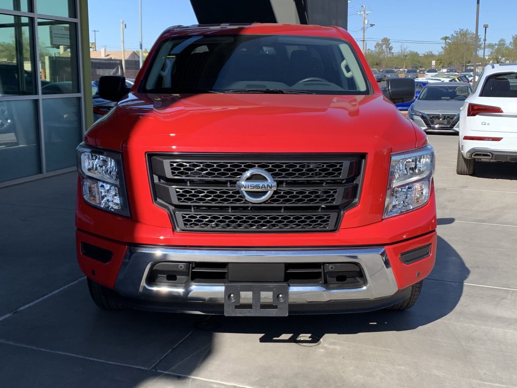 Used 2022 Nissan Titan SV w/ SV Convenience Package RWD image 11