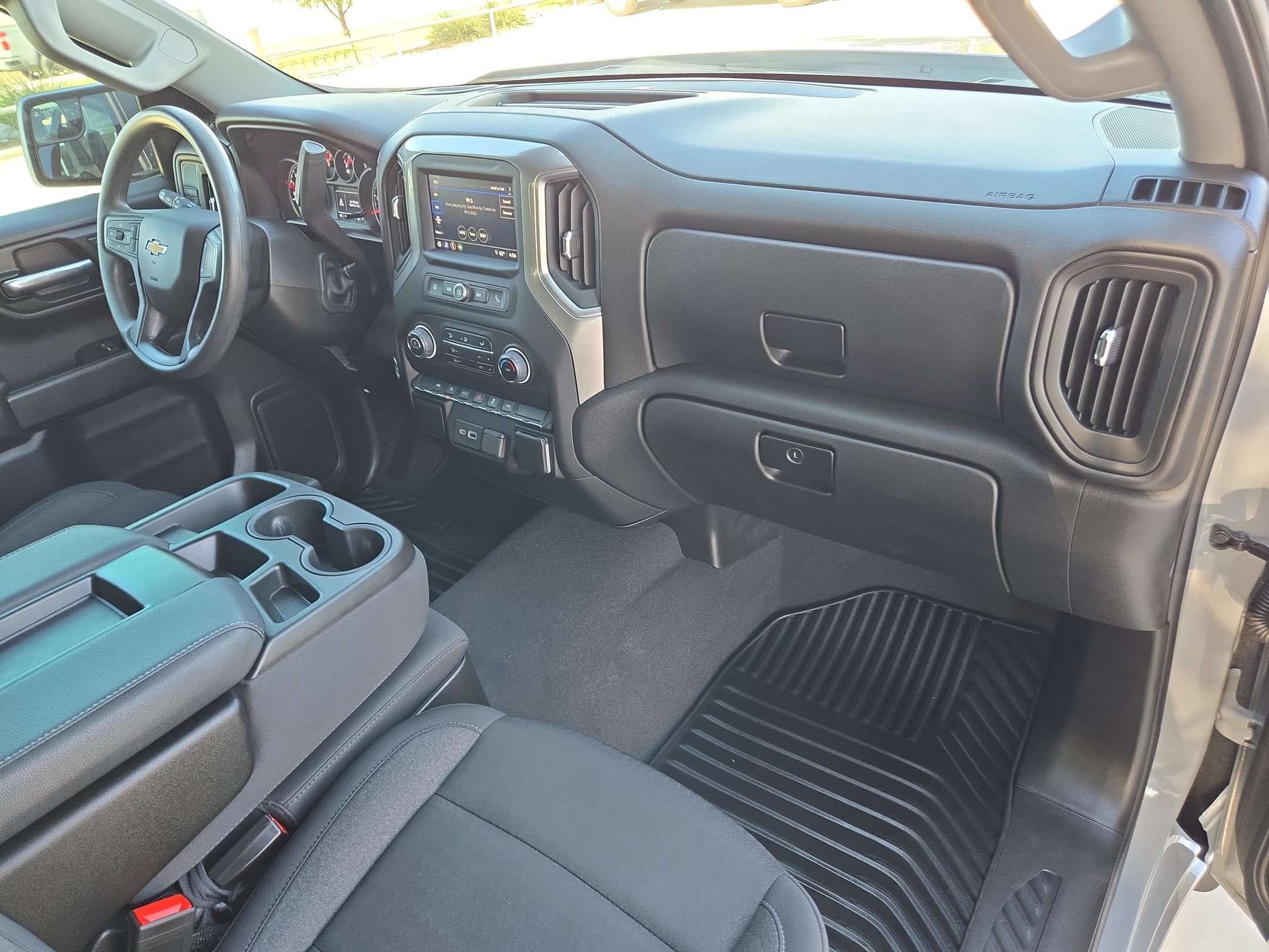 Certified 2024 Chevrolet Silverado 1500 Custom RWD image 24