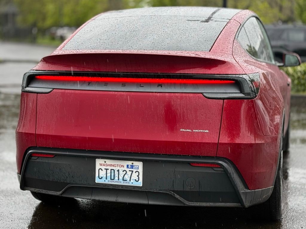 Used 2026 Tesla Model Y Long Range AWD/4WD image 5