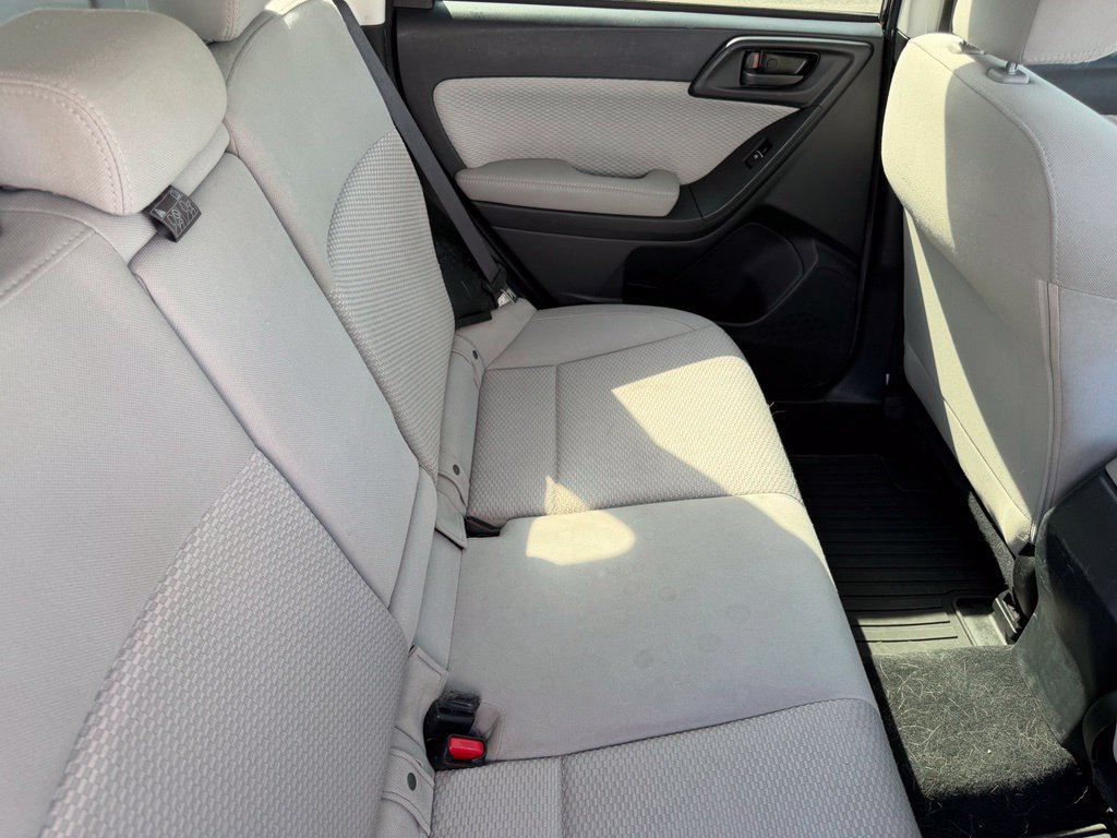Used 2018 Subaru Forester 2.5i Premium AWD/4WD image 17