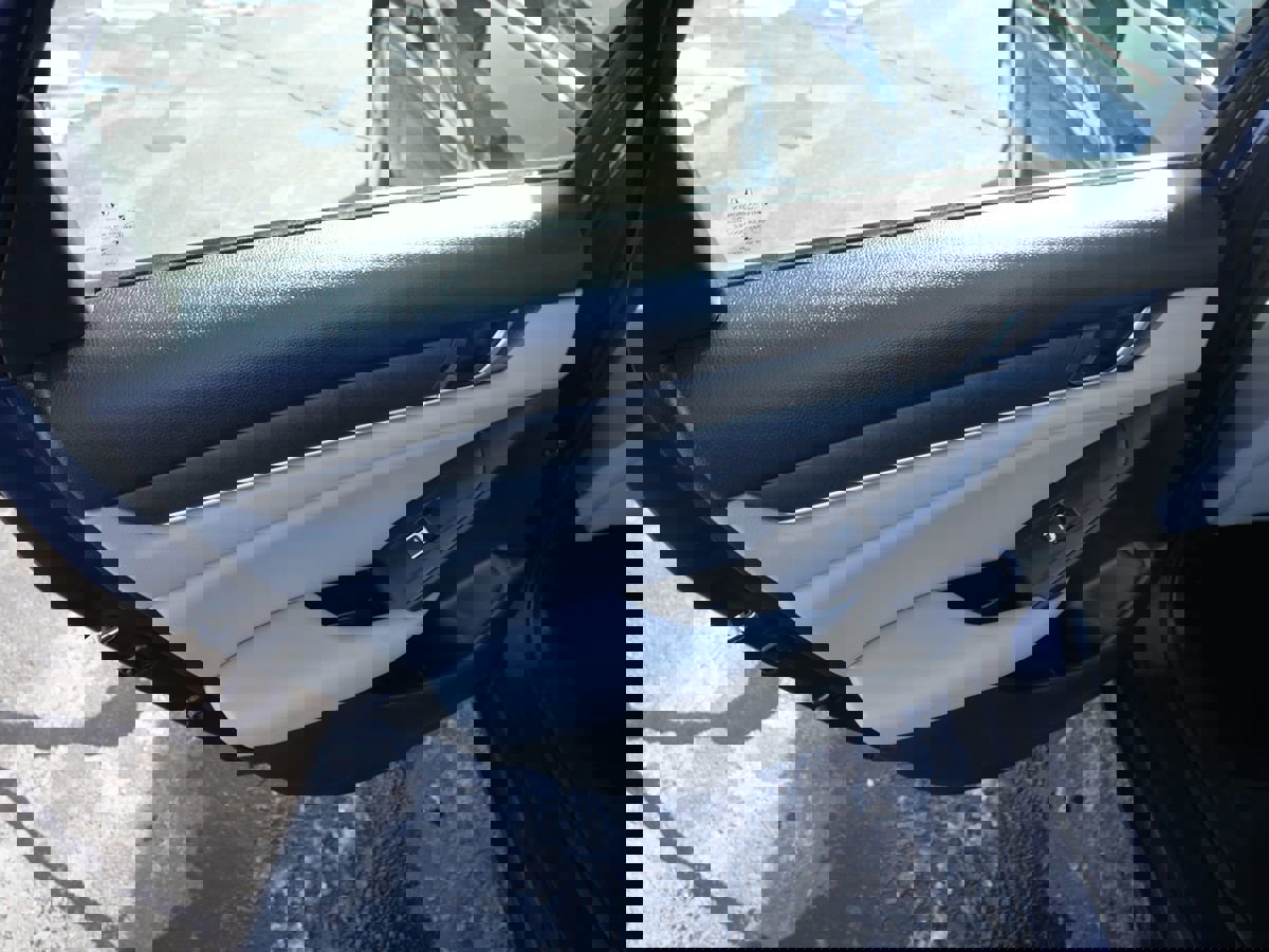 Used 2019 Honda Accord LX image 17