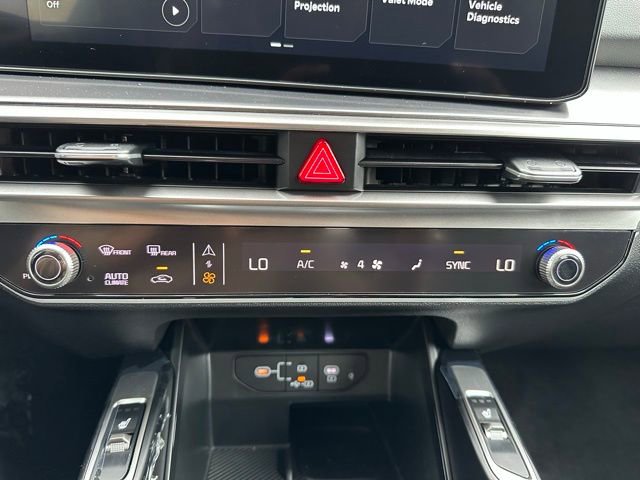 New 2026 Kia Sorento S w/ S Panoramic Sunroof Package image 12