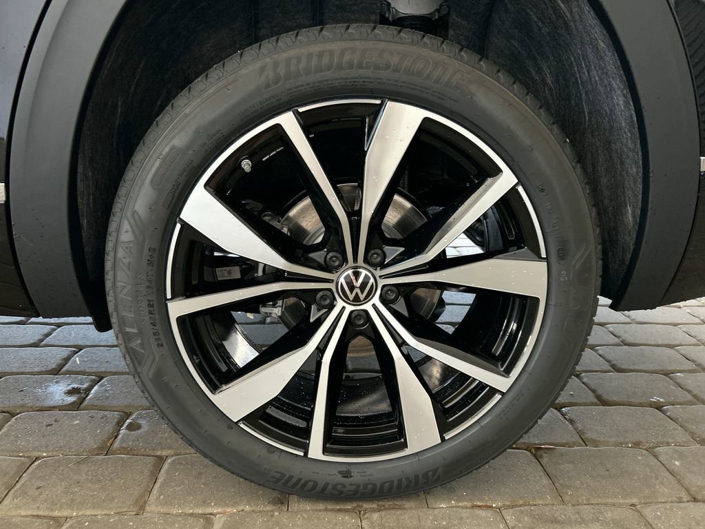 New 2026 Volkswagen Atlas SEL Premium R-Line AWD/4WD image 52