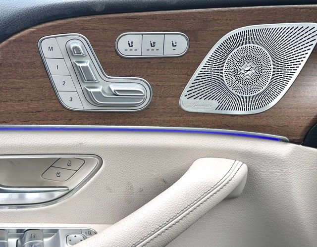 Used 2022 Mercedes-Benz GLS 450 4MATIC image 17