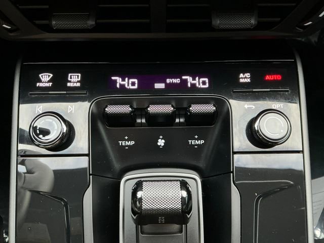 Certified 2025 Porsche 911 Carrera image 25