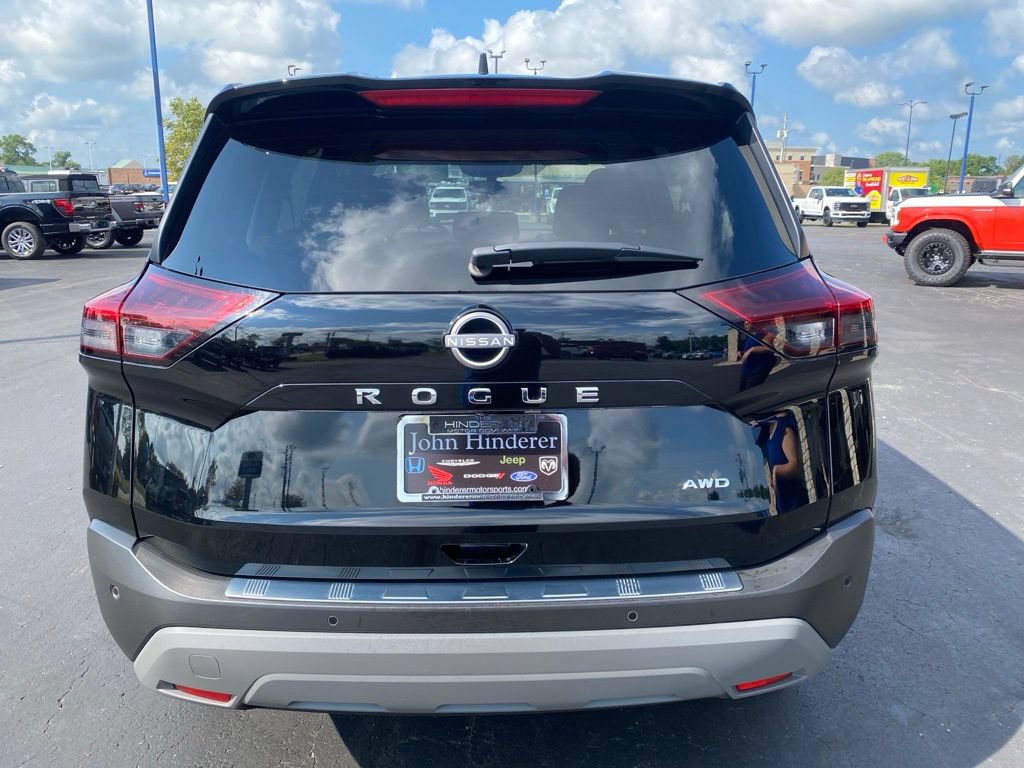 Used 2023 Nissan Rogue S AWD/4WD image 4