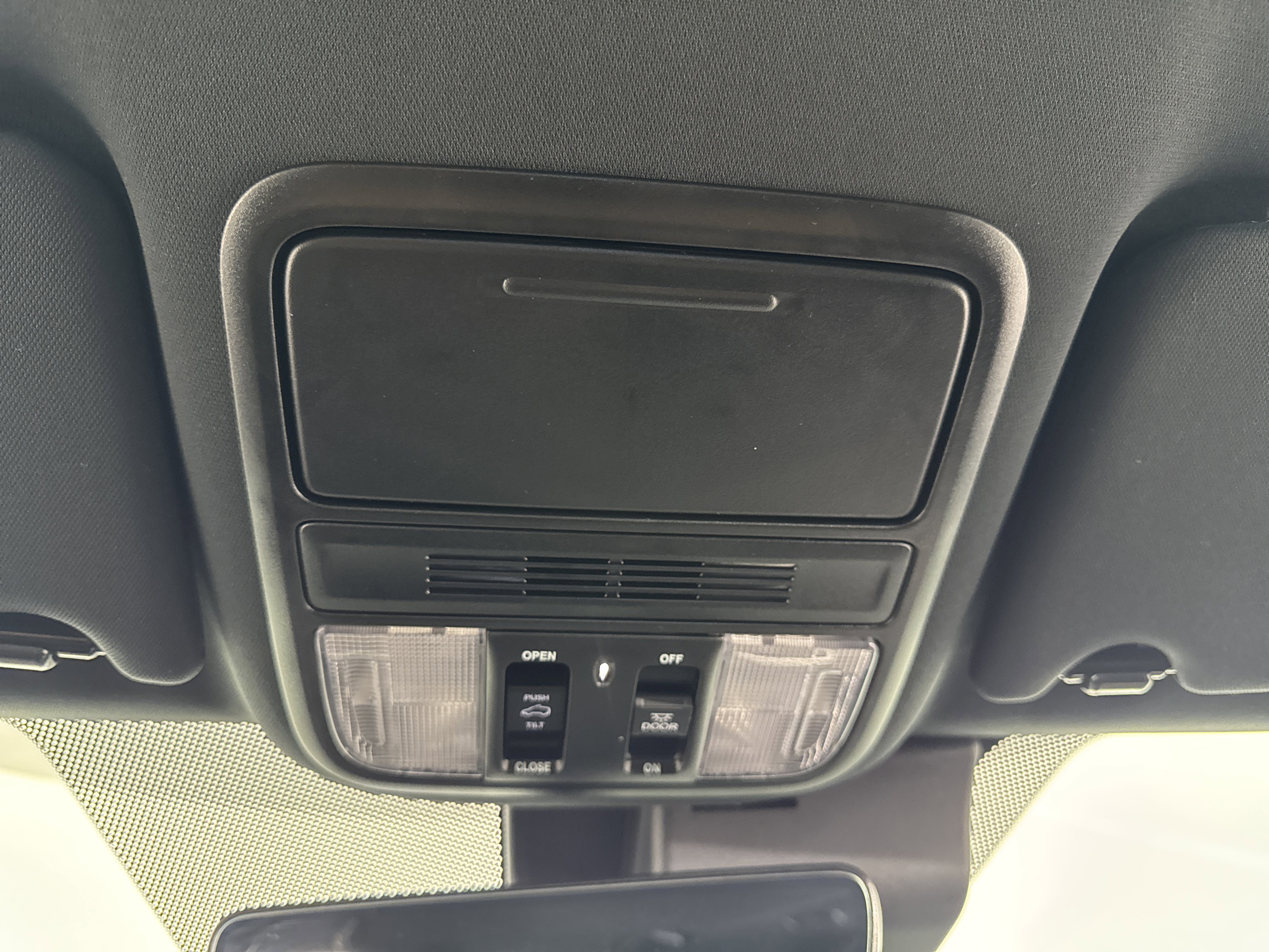 Certified 2023 Honda Passport EX-L image 35