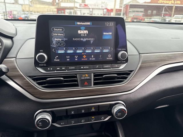 Used 2024 Nissan Altima 2.5 SV image 24