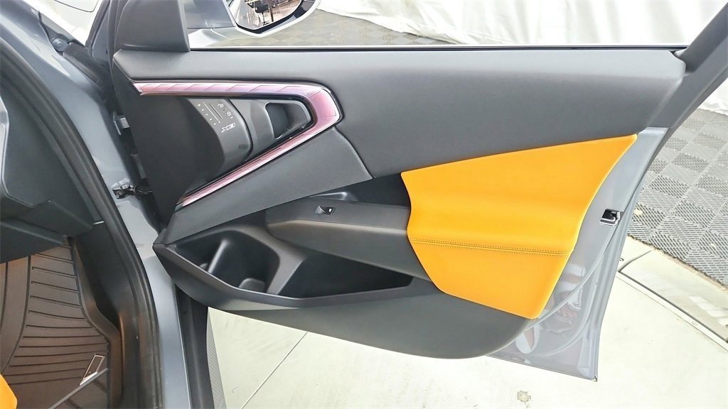 New 2025 BMW X3 xDrive30i w/ Premium Package image 19