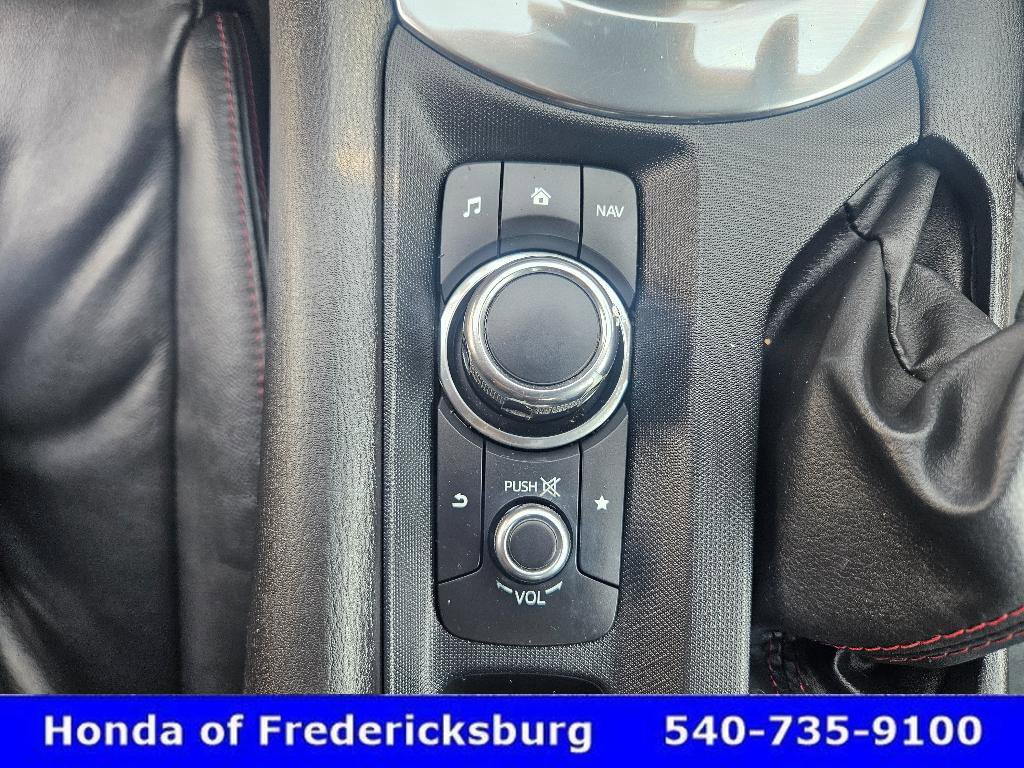 Used 2016 MAZDA MX-5 Miata Grand Touring image 38