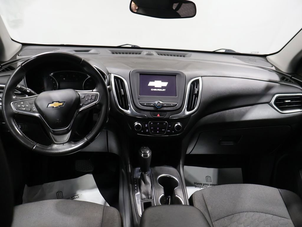 Used 2021 Chevrolet Equinox LT w/ Driver Convenience Package AWD/4WD image 17