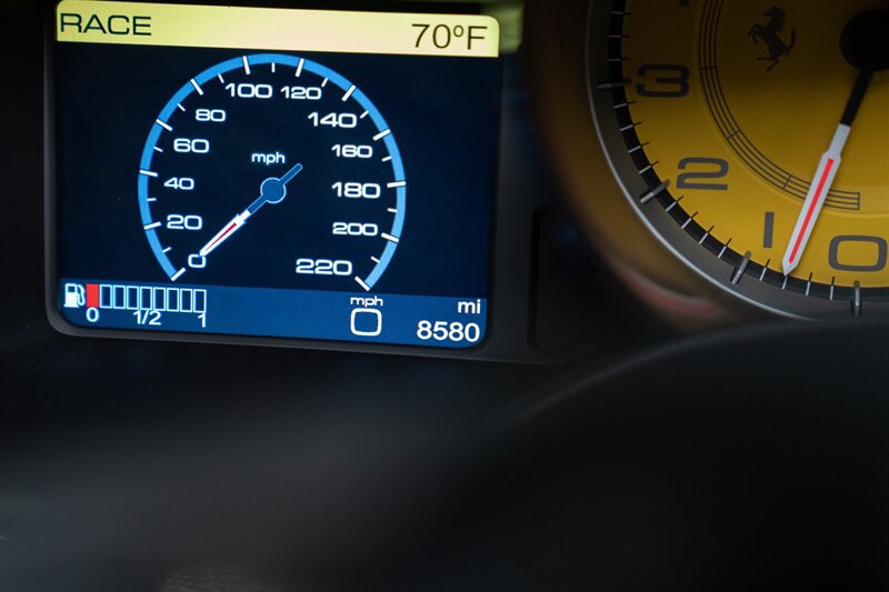 Used 2014 Ferrari 458 Spider RWD image 35