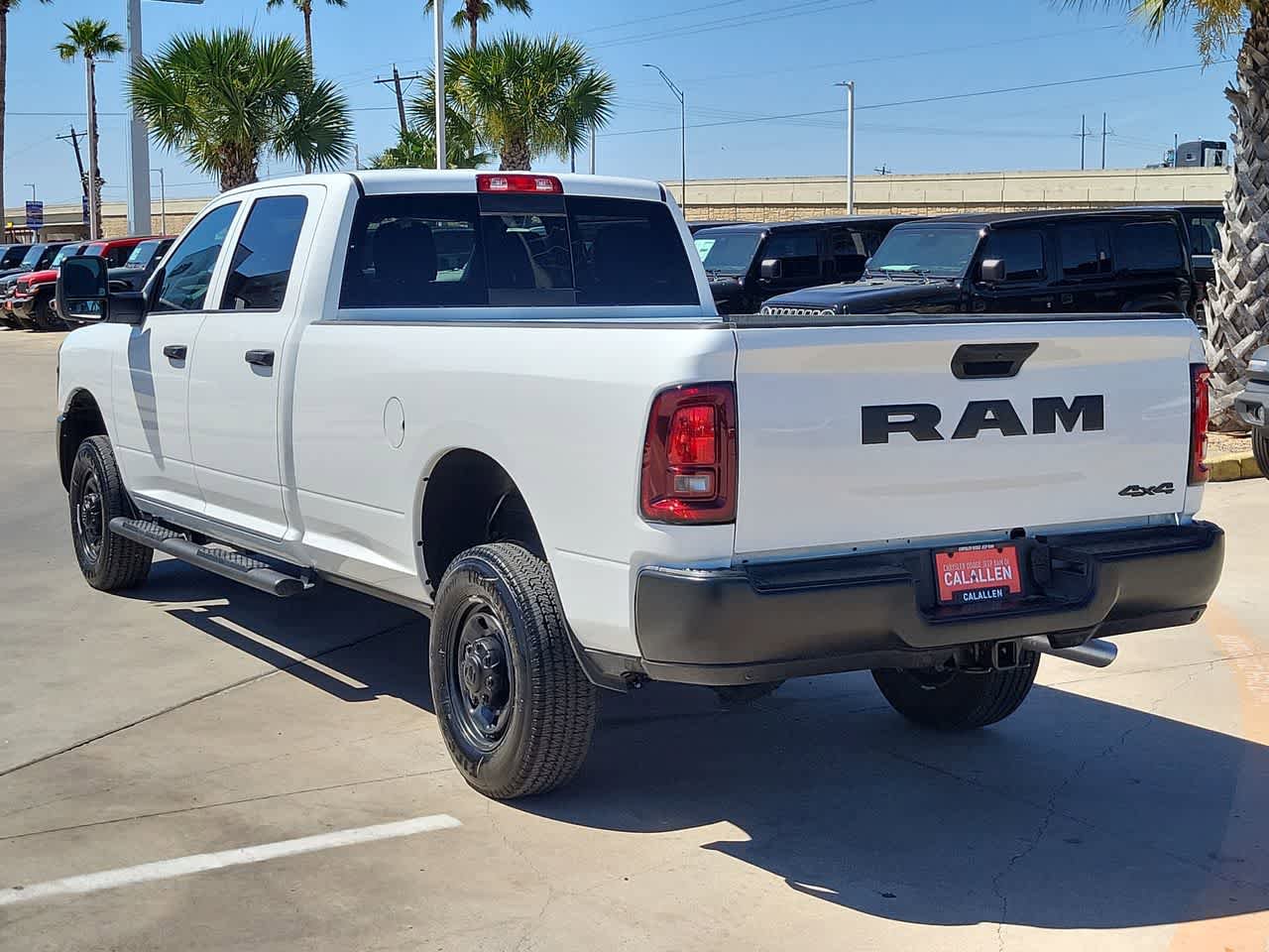 New 2026 RAM 2500 Tradesman AWD/4WD image 12