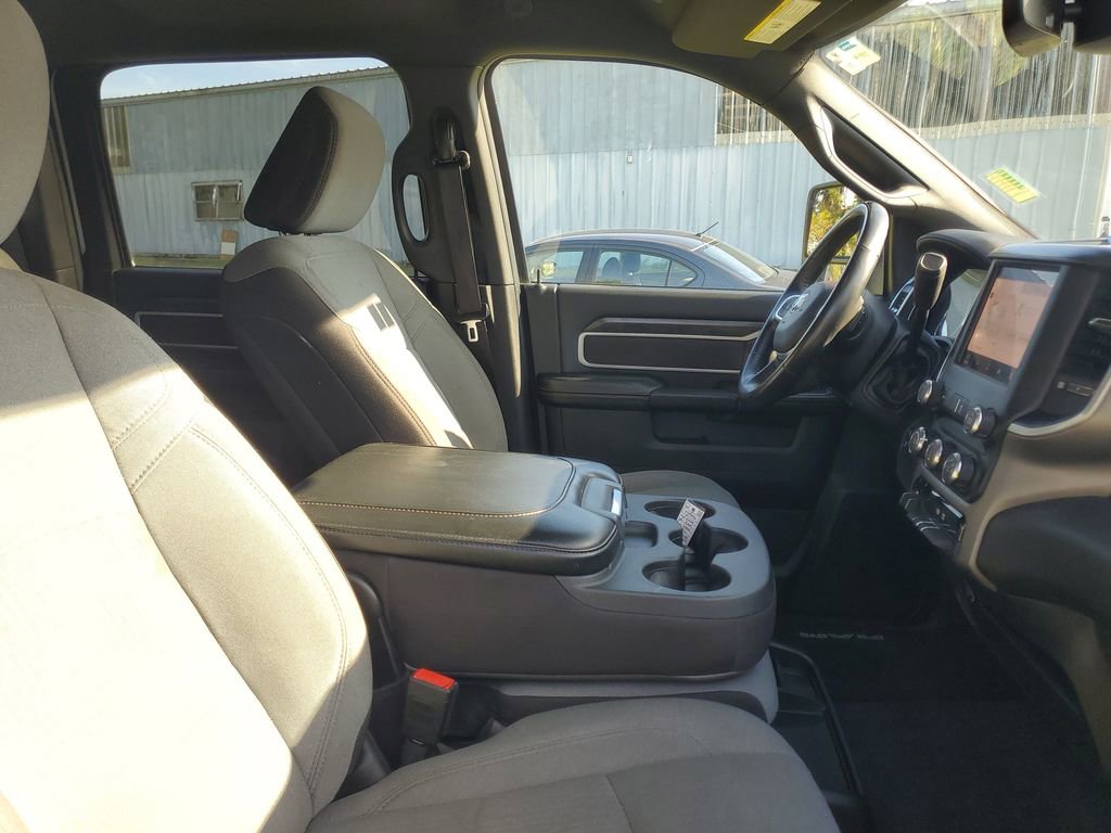 Used 2024 RAM 2500 Big Horn AWD/4WD image 34