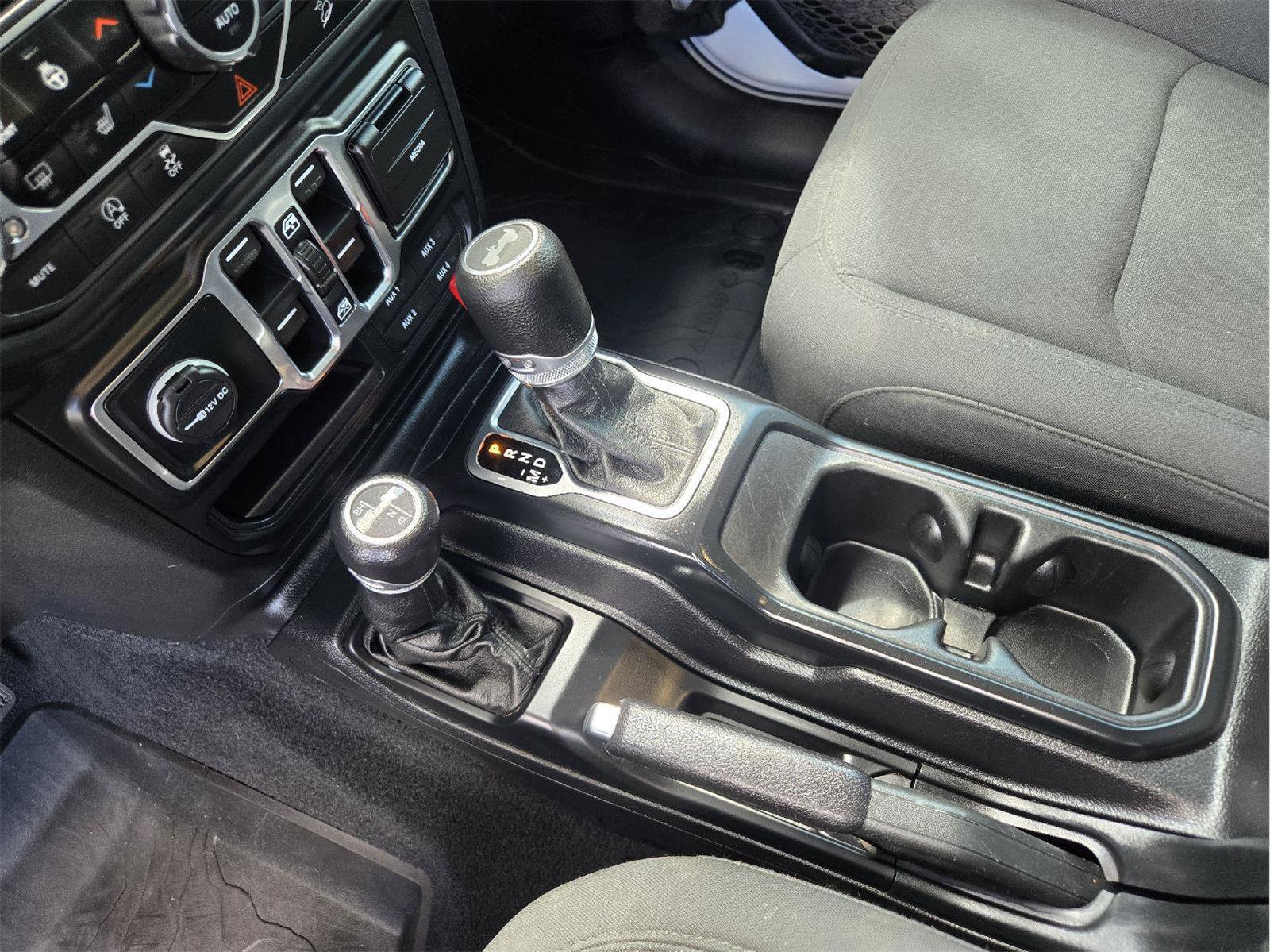 Used 2020 Jeep Wrangler Unlimited Sport AWD/4WD image 19