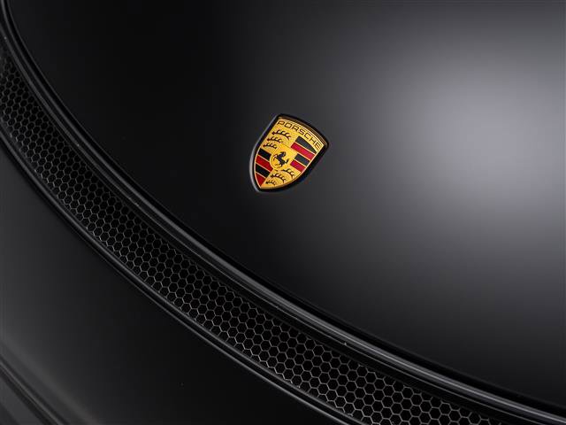 Used 2023 Porsche 718 Cayman GT4 RWD image 13