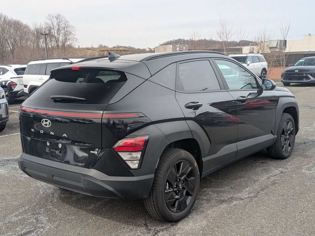 Used 2026 Hyundai Kona SEL Sport AWD/4WD image 2