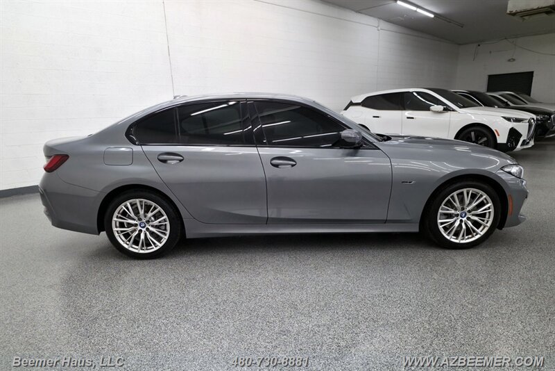 Used 2023 BMW 330e w/ Driving Assistance Package RWD image 11