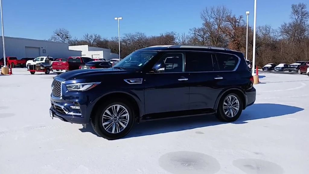 Used 2024 INFINITI QX80 Luxe AWD/4WD image 4